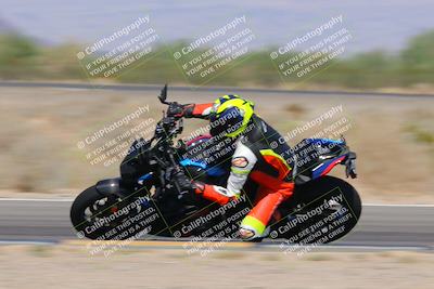 media/Oct-01-2023-SoCal Trackdays (Sun) [[4c570cc352]]/Turn 15 Inside (140pm)/